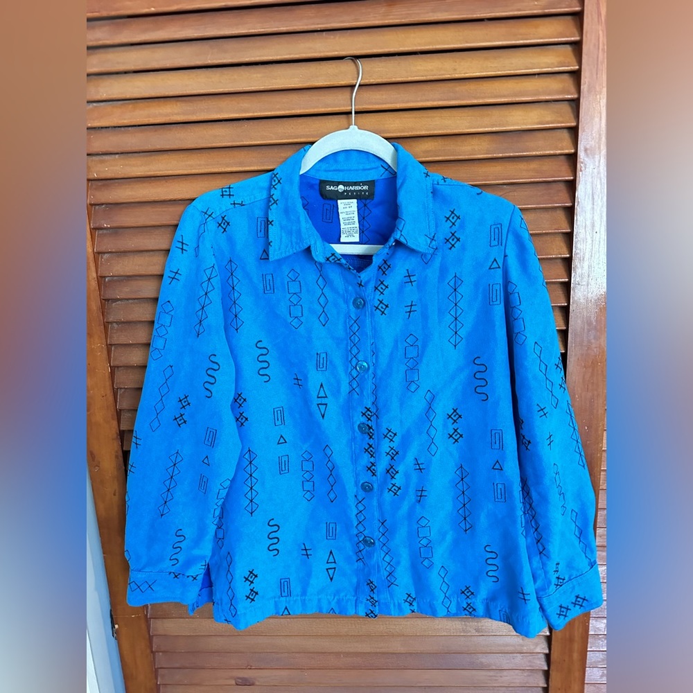 Vintage Sag Harbor Petite Blouse with unique abstract print size 6P